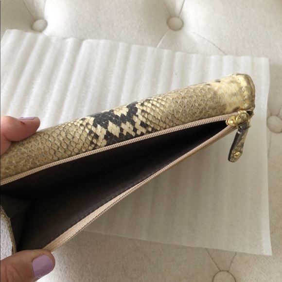 BRAND NEW! NEVER BEEN USED! Coach Reserve Wallet - Picture 12 of 13